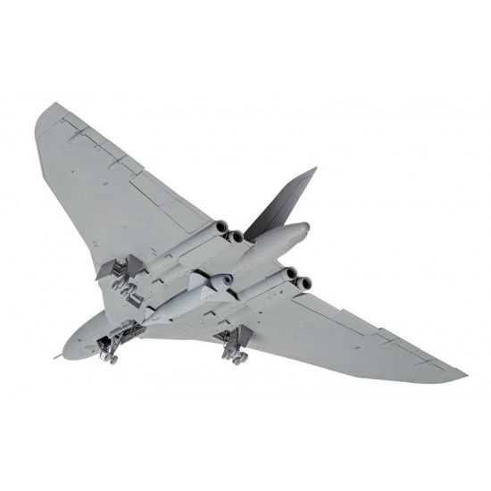 1/72 Avro Vulcan B.2 Strategic Bomber 1/72 Avro Vulcan B.2 Strategic Bomber