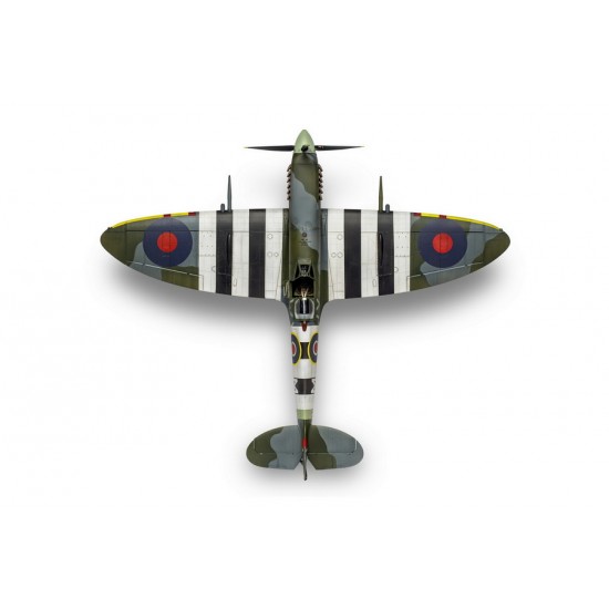 1/24 Supermarine Spitfire Mk.Ixc, Flying Dray 1/24 Supermarine Spitfire Mk.Ixc, Flying Dray