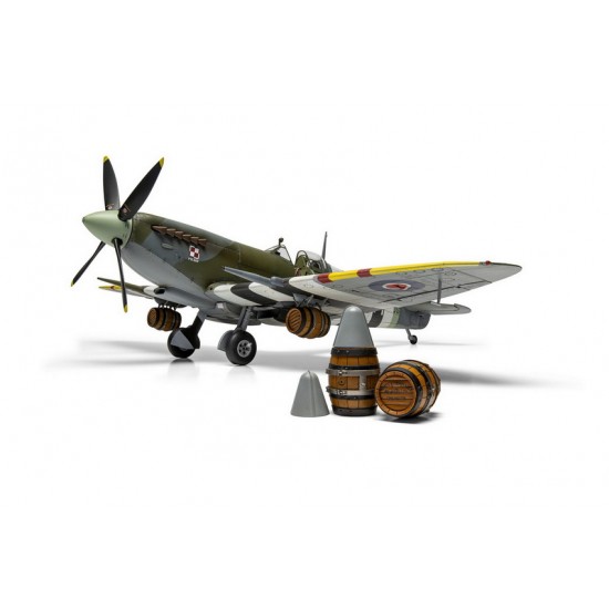 1/24 Supermarine Spitfire Mk.Ixc, Flying Dray 1/24 Supermarine Spitfire Mk.Ixc, Flying Dray