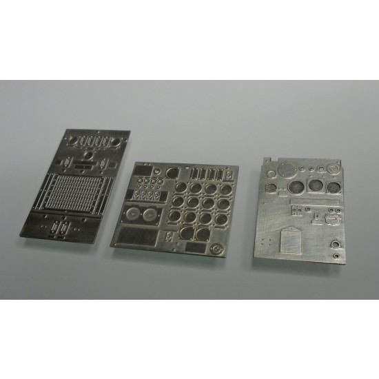 1/32 Avro Lancaster B Mk. 1 Cockpit Instrument Panel for HK Models 1/32 Avro Lancaster B Mk. 1 Cockpit Instrument Panel for HK Models