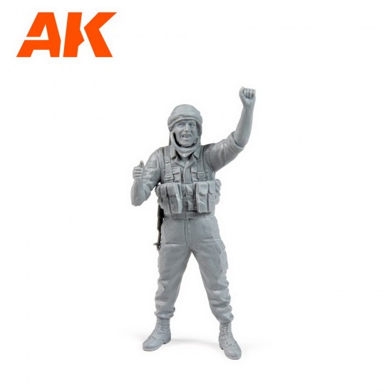 1/35 Technical Riders (4 Figures, vehicle Not included) 1/35 Technical Riders (4 Figures, vehicle Not included)