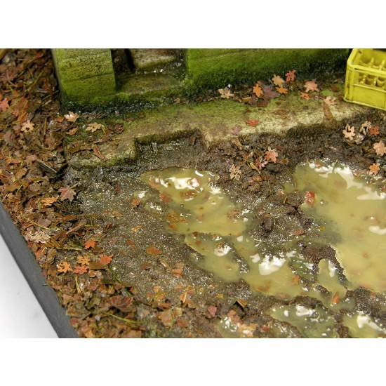 Diorama Series Acrylic Liquid Crystalline - Puddles (60ml) Diorama Series Acrylic Liquid Crystalline - Puddles (60ml)