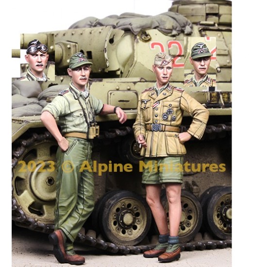 1/35 German DAK Panzer Crew Set (2 figures) 1/35 German DAK Panzer Crew Set (2 figures)