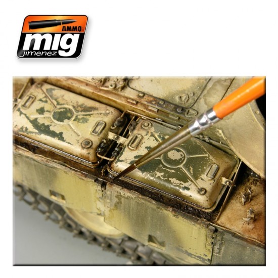 Fresh Engine Oil Leaks and Stains Effects (Enamel, 35ml) Fresh Engine Oil Leaks and Stains Effects (Enamel, 35ml)