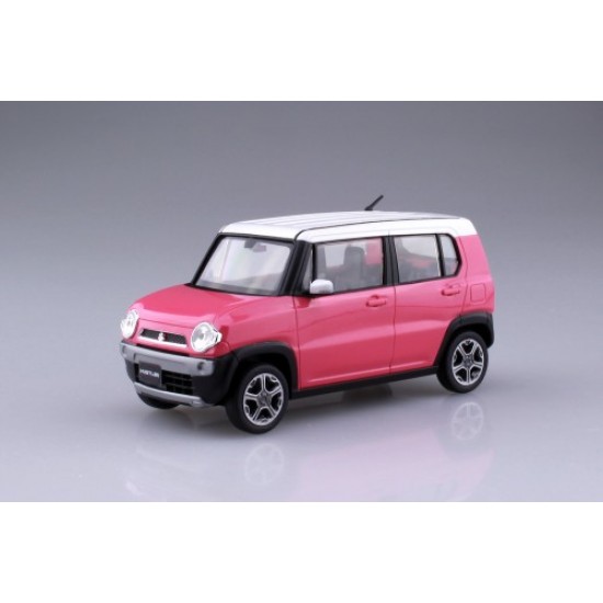 1/32 Suzuki Hustler (Candy Pink Metallic) 1/32 Suzuki Hustler (Candy Pink Metallic)