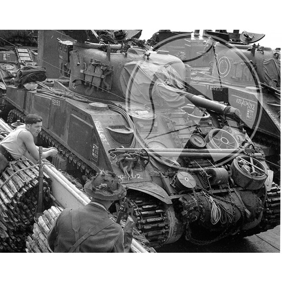 Dry Transfers for 1/35 British 13/18 Hussars M4A2 Comrade Dry Transfers for 1/35 British 13/18 Hussars M4A2 Comrade