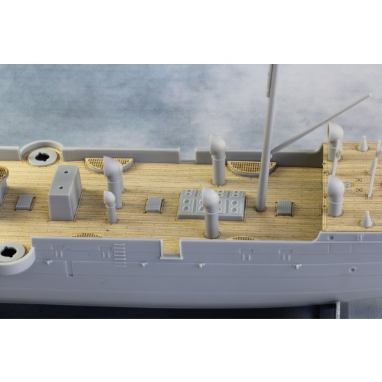 1/144 Chih Yuen Wooden Deck w/Masking Sheet & Photoetch for Bronco KB14001 1/144 Chih Yuen Wooden Deck w/Masking Sheet & Photoetch for Bronco KB14001