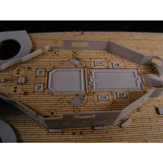 1/350 HMS Dreadnought 1907 Wooden Deck for Trumpeter kit #05328 1/350 HMS Dreadnought 1907 Wooden Deck for Trumpeter kit #05328