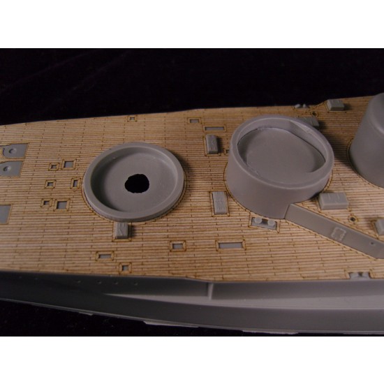 1/350 HMS Tiger Battle Cruiser 1914 Wooden Deck for Combrig kit 3534FH,3534WL 1/350 HMS Tiger Battle Cruiser 1914 Wooden Deck for Combrig kit 3534FH,3534WL