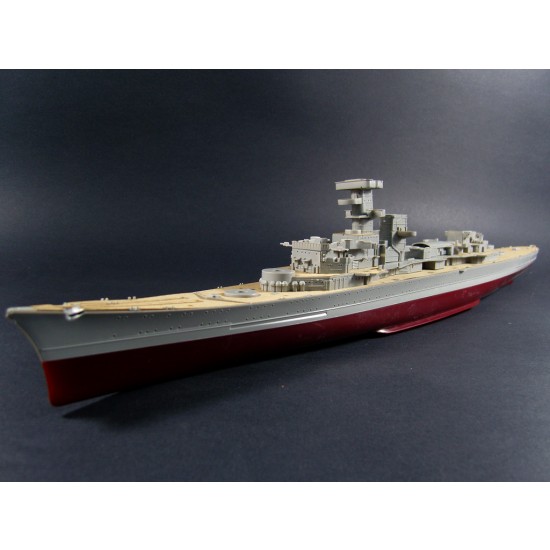 1/350 DKM Prinz Eugen Wooden Deck (for Trumpeter 05313) 1/350 DKM Prinz Eugen Wooden Deck (for Trumpeter 05313)