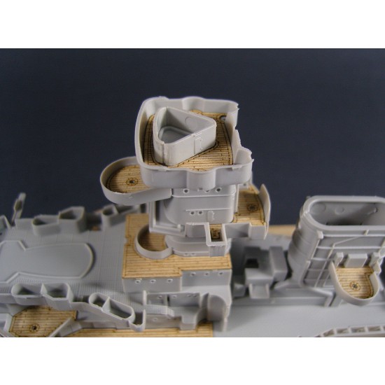 1/350 DKM Prinz Eugen Wooden Deck (for Trumpeter 05313) 1/350 DKM Prinz Eugen Wooden Deck (for Trumpeter 05313)
