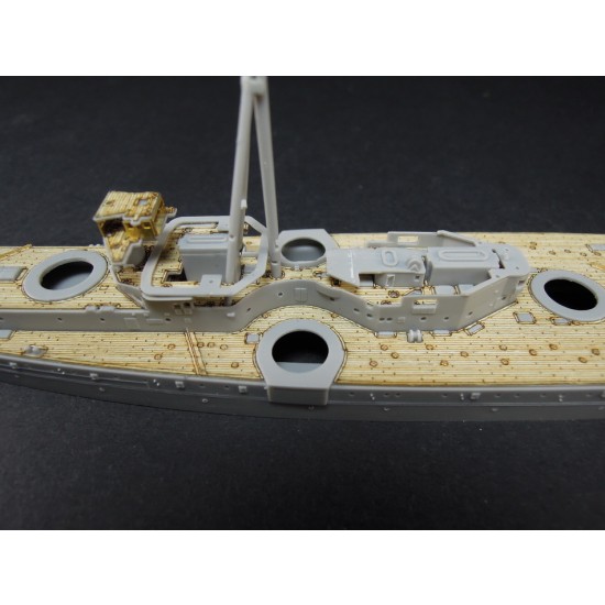 1/700 HMS Dreadnought 1907 Wooden Deck set for Trumpeter 06704 kit 1/700 HMS Dreadnought 1907 Wooden Deck set for Trumpeter 06704 kit