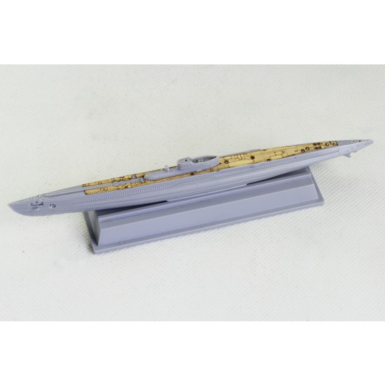 1/700 US Aircraft Carrier WASP Wooden Deck Set with Photoetch for Aoshima kit #010303 1/700 US Aircraft Carrier WASP Wooden Deck Set with Photoetch for Aoshima kit #010303