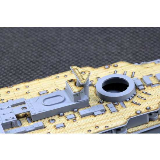 1/700 IJN Battlecruiser Kongo 1914 Wooden Deck w/PE Sheet for Kajika #KM70001 1/700 IJN Battlecruiser Kongo 1914 Wooden Deck w/PE Sheet for Kajika #KM70001