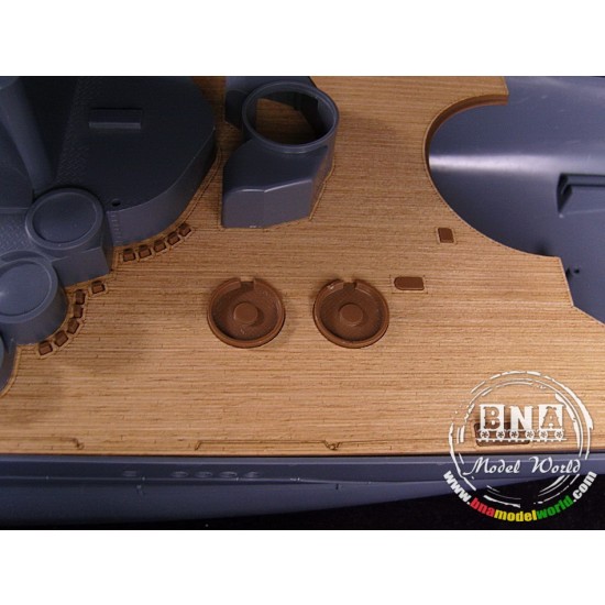 1/200 IJN Yamato Wooden Deck for Nichimo kit 1/200 IJN Yamato Wooden Deck for Nichimo kit