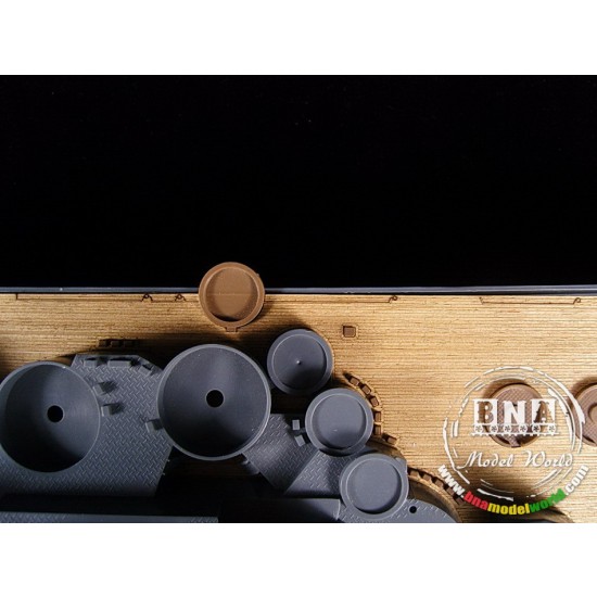 1/200 IJN Yamato Wooden Deck for Nichimo kit 1/200 IJN Yamato Wooden Deck for Nichimo kit