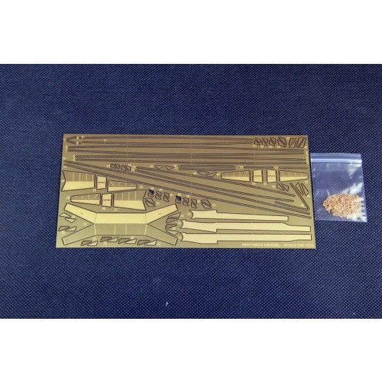 1/200 HMS Hood Wooden Deck Set with Photo-Etched for Trumpeter kit #03710