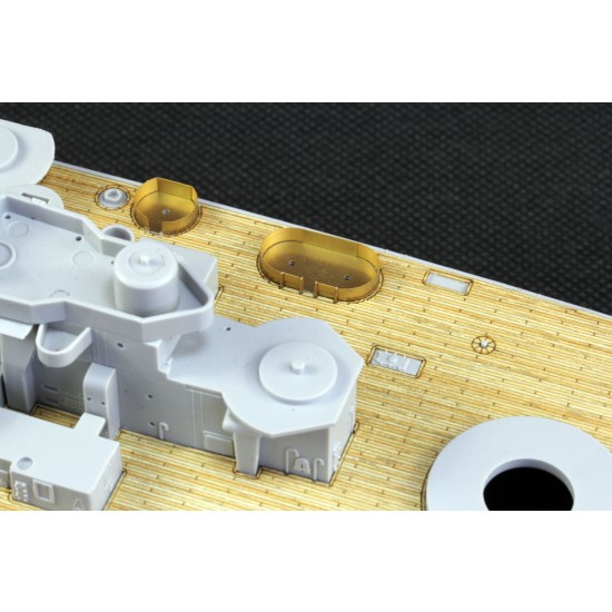 1/350 USS Alaska CB-1 Wooden Deck w/Masking & PE Sheets for Hobby Boss #86513 1/350 USS Alaska CB-1 Wooden Deck w/Masking & PE Sheets for Hobby Boss #86513