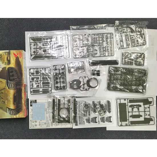 1/35 US Assault Tank M4A3E2 Sherman Jumbo 1/35 US Assault Tank M4A3E2 Sherman Jumbo