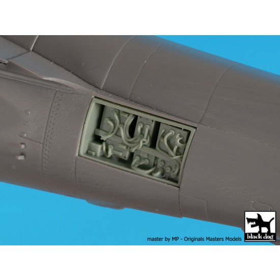 1/48 Harrier Gr 1/3 Engine & Electronics Set for Kinetic kits 1/48 Harrier Gr 1/3 Engine & Electronics Set for Kinetic kits