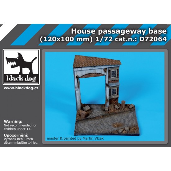 1/72 House Passageway Base 1/72 House Passageway Base