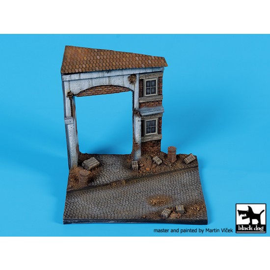 1/72 House Passageway Base 1/72 House Passageway Base