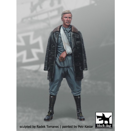 1/32 German Fighter Pilot 1914-1918 No.5 (1 Figure) 1/32 German Fighter Pilot 1914-1918 No.5 (1 Figure)