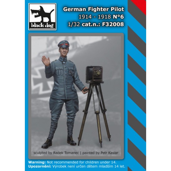 1/32 German Fighter Pilot 1914-1918 No.6 (1 Figure) 1/32 German Fighter Pilot 1914-1918 No.6 (1 Figure)