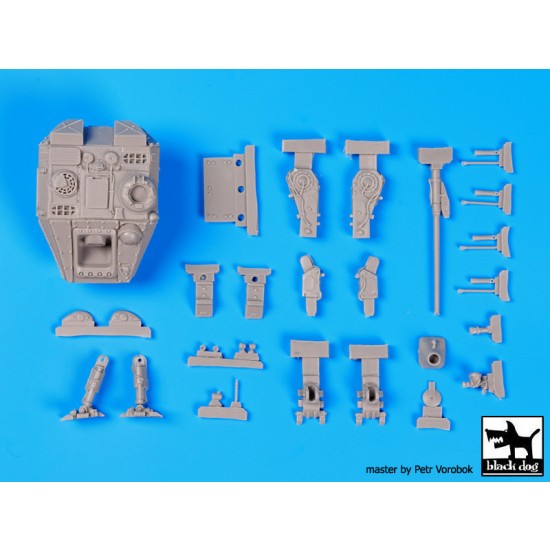 1/72 German Mech Walker Robot SdKfz.173 Schweisshund X-66 1/72 German Mech Walker Robot SdKfz.173 Schweisshund X-66