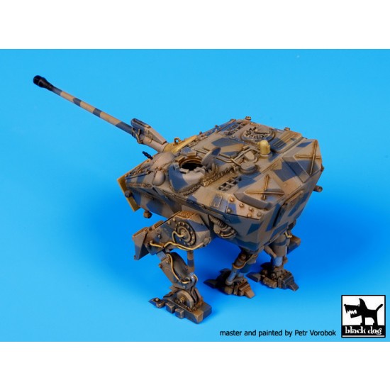 1/72 German Mech Walker Robot SdKfz.173 Schweisshund X-66 1/72 German Mech Walker Robot SdKfz.173 Schweisshund X-66