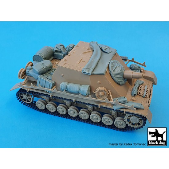 1/35 Sturmpanzer IV Brummbar SdKfz. 166 Detail set for Tamiya kits 1/35 Sturmpanzer IV Brummbar SdKfz. 166 Detail set for Tamiya kits