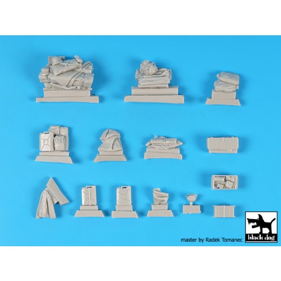 1/35 Sd Kfz 234/2 Puma Stowage Set set for Italeri kits 1/35 Sd Kfz 234/2 Puma Stowage Set set for Italeri kits
