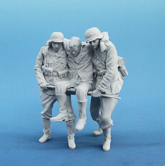 1/16 120mm Scale Comrades (3 figures) 1/16 120mm Scale Comrades (3 figures)