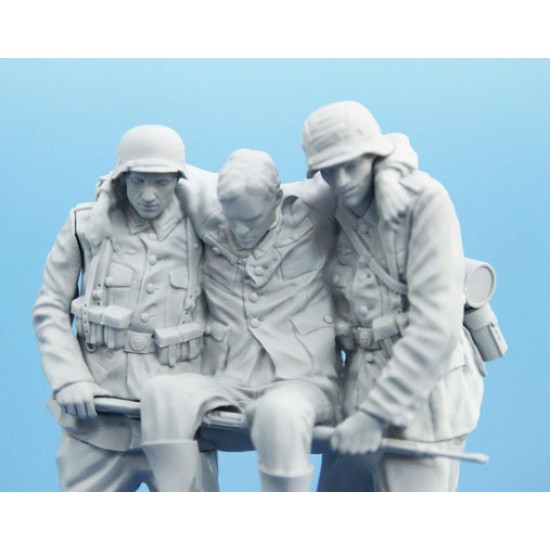 1/16 120mm Scale Comrades (3 figures) 1/16 120mm Scale Comrades (3 figures)