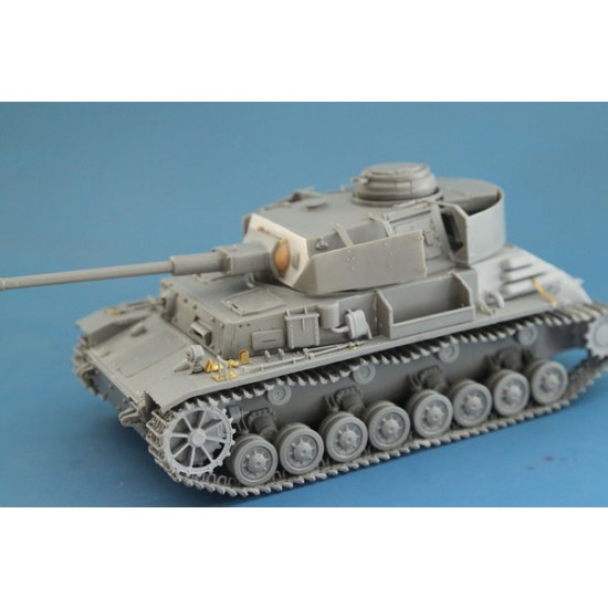 1/35 Panzer 4 mit Hydrostatischem Antrieb 1/35 Panzer 4 mit Hydrostatischem Antrieb