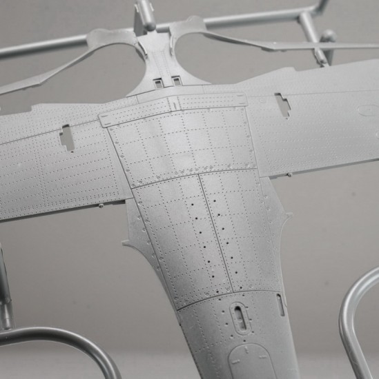 1/35 Focke-wulf Fw190A-6 w/WGr.21, Full Engine & Weapon Interior 1/35 Focke-wulf Fw190A-6 w/WGr.21, Full Engine & Weapon Interior