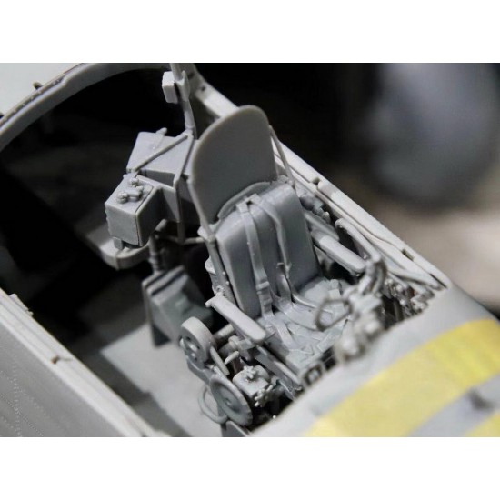 1/32 Avro Lancaster B.MK.I/III w/Full Interior 1/32 Avro Lancaster B.MK.I/III w/Full Interior