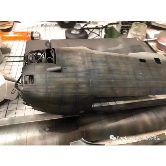 1/32 Avro Lancaster B.MK.I/III w/Full Interior 1/32 Avro Lancaster B.MK.I/III w/Full Interior