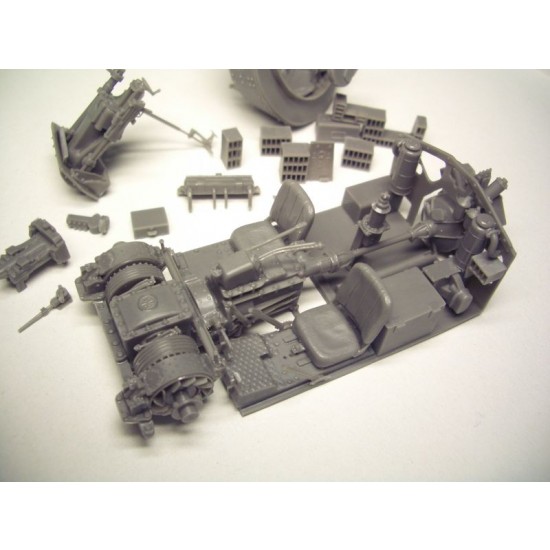 1/35 Interior Detail set for M13/40 & M14/41 kit 1/35 Interior Detail set for M13/40 & M14/41 kit