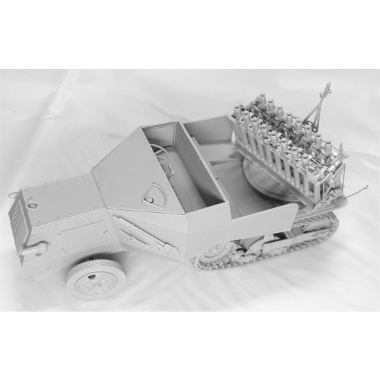 1/35 Leichter Reihenwerfer (16 Rohre) Auf Somua S307 Prototype and First version 1/35 Leichter Reihenwerfer (16 Rohre) Auf Somua S307 Prototype and First version