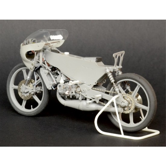 1/12 Garelli 125cc. 1987 World Champion (Driver: Fausto Gresini) 1/12 Garelli 125cc. 1987 World Champion (Driver: Fausto Gresini)