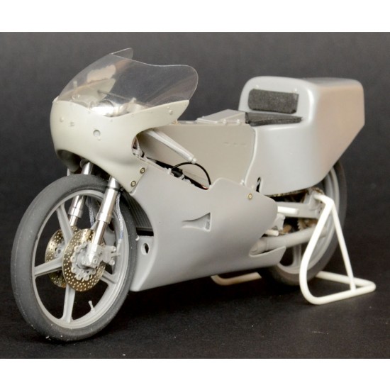 1/12 Garelli 125cc. 1987 World Champion (Driver: Fausto Gresini) 1/12 Garelli 125cc. 1987 World Champion (Driver: Fausto Gresini)
