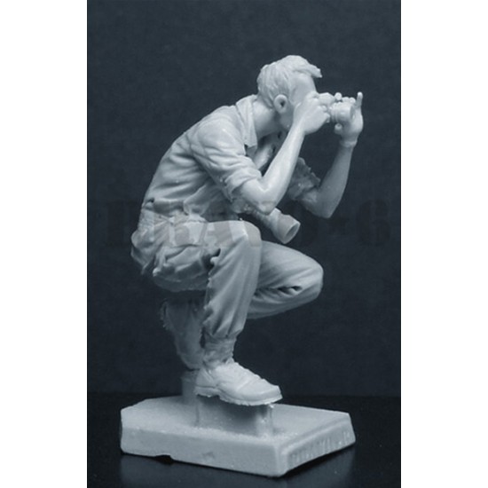 1/35 US Photographer NAM (1 Figure) 1/35 US Photographer NAM (1 Figure)