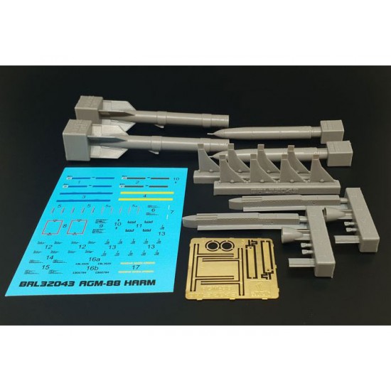 1/32 US Air to Ground Missiles AGM-88 Harm (2pcs)