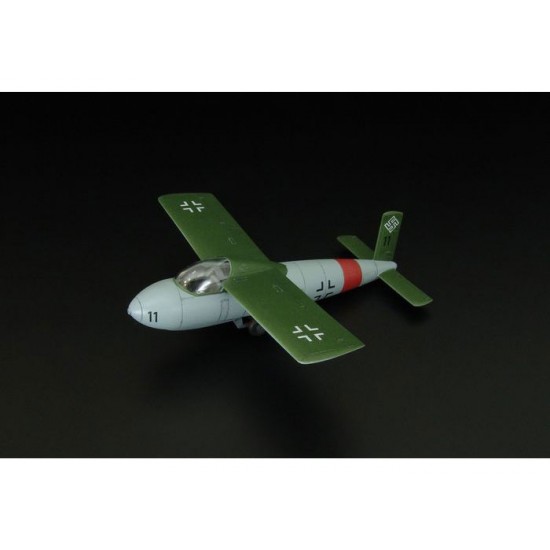 1/48 Messerschmitt Me P1103 Rocket Fighter 1/48 Messerschmitt Me P1103 Rocket Fighter