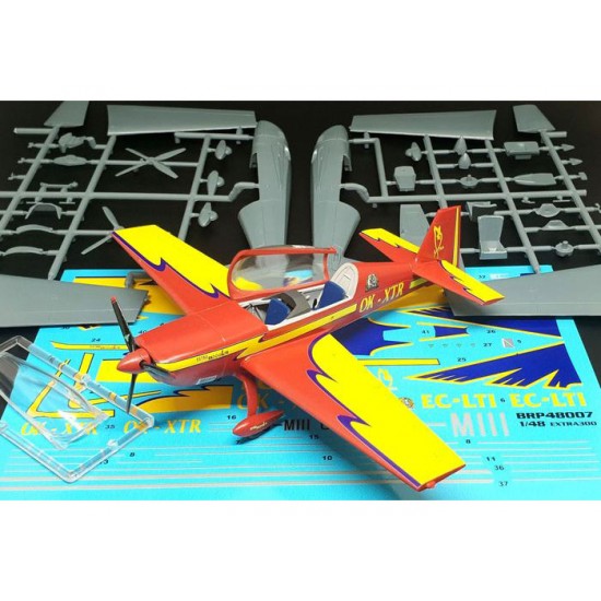 1/48 EXTRA EA300L 3 Blade Propeller 1/48 EXTRA EA300L 3 Blade Propeller