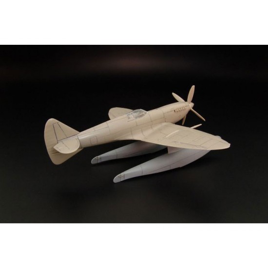 1/72 Supermarine Spitfire Mk IX Floatplane 1/72 Supermarine Spitfire Mk IX Floatplane