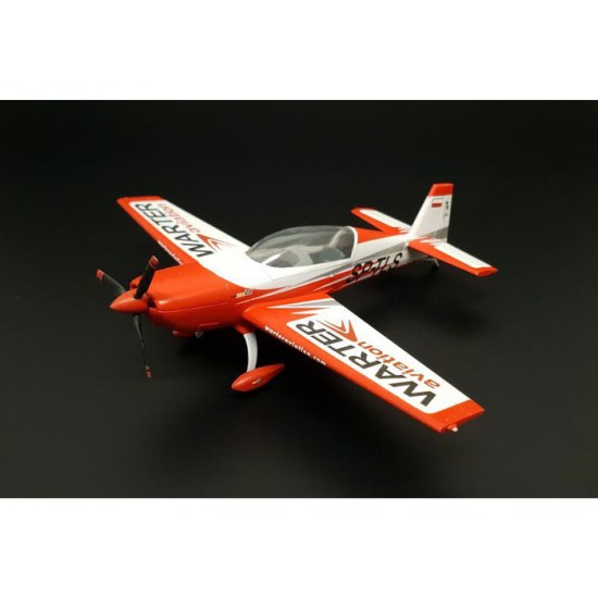 1/72 Aerobatic Plane Extra EA-300L-330LC 1/72 Aerobatic Plane Extra EA-300L-330LC