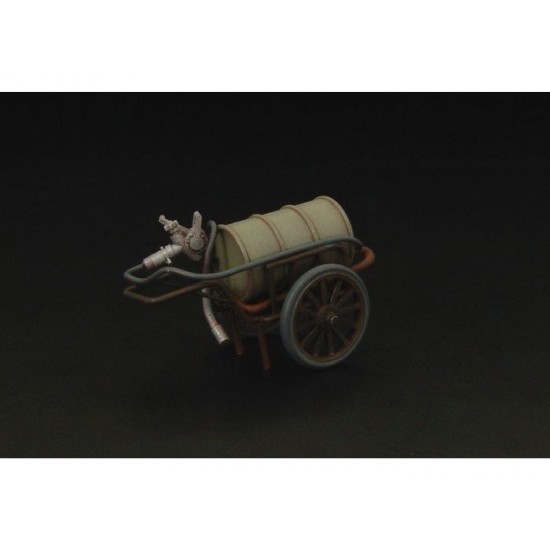 1/72 Japanese Airfield Refuelling Cart 1/72 Japanese Airfield Refuelling Cart