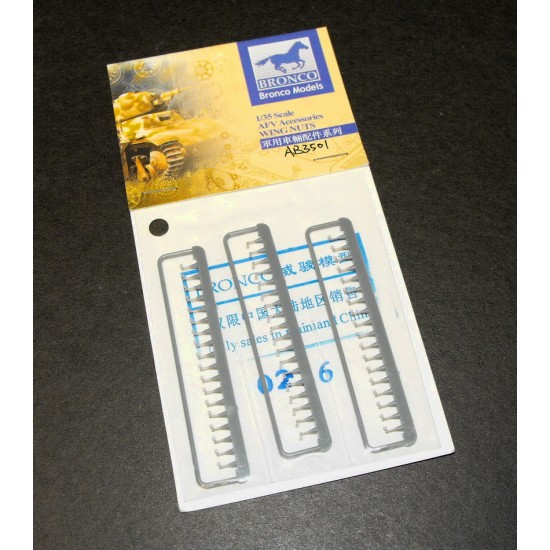 1/35 German Single Wing Nuts 1/35 German Single Wing Nuts